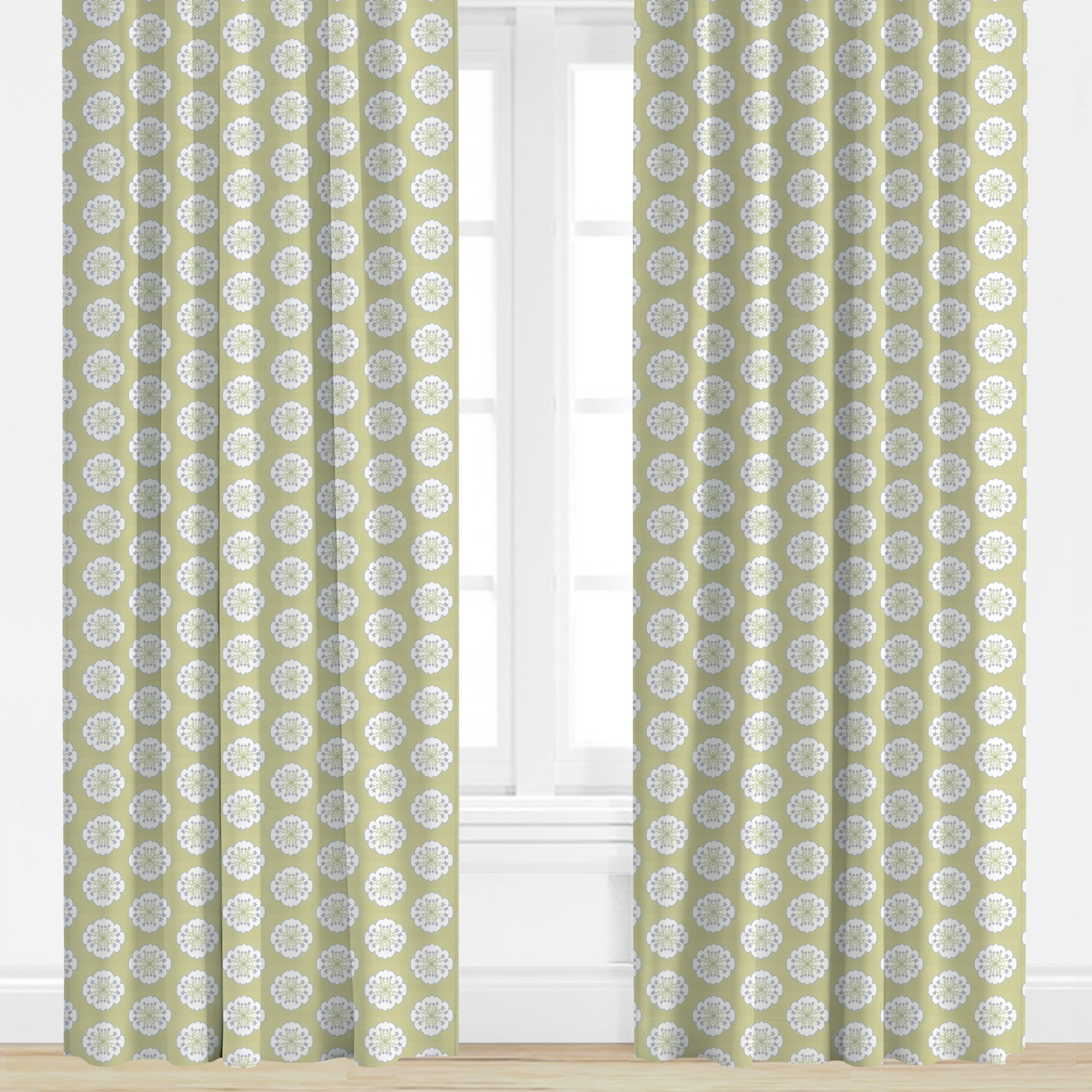 Floral drapes in Chartruese