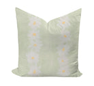 Daisy patterned throw pillow in green